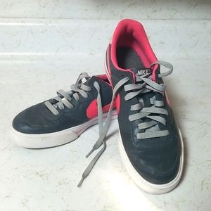 Nike Sweet Ace~Gray Pink Swoosh Athletic Sneaker~Women ~Size 8